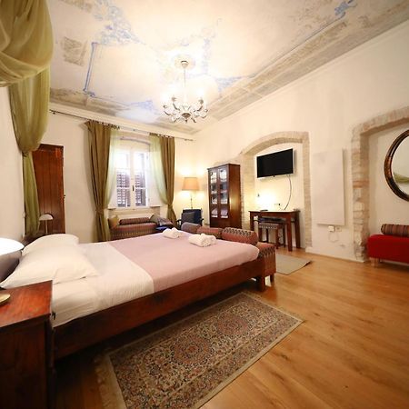 Petrizio Palace Zadar Buitenkant foto